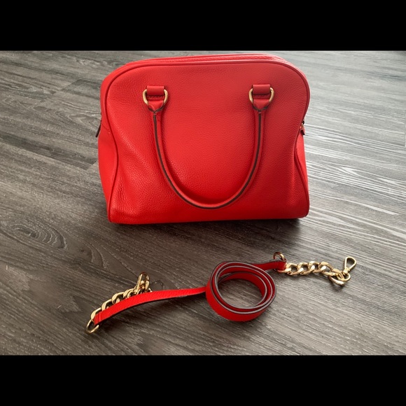 SOLD! Michael Kors Handbag - Picture 2 of 14